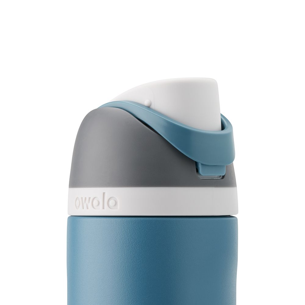 FreeSip Owala FreeSip Material Stainless Steel Size 24 oz Water Bottle Azules | 5172-LKZJR
